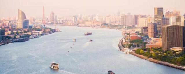 黄浦江宽度 黄浦江宽度是怎样的