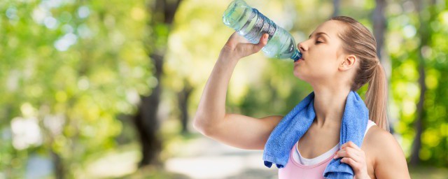 水对人类的重要性 水对人类重要吗