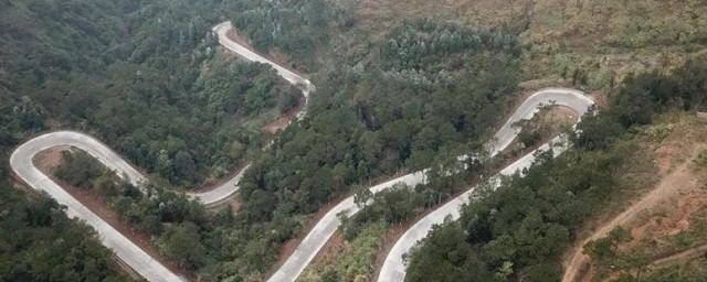 山区道路刹车要领 山区道路刹车注意事项