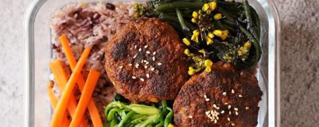 迷你牛肉汉堡便当的做法 迷你牛肉汉堡便当如何做