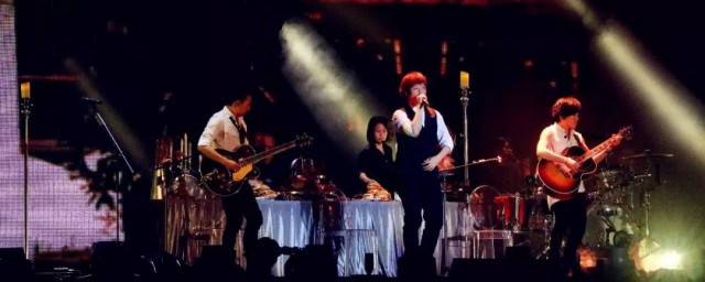 你陪我走过天真的童年是什么歌 歌曲兄弟再干一杯歌词欣赏