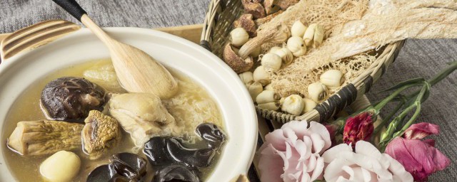 芡实莲子薏苡仁排骨汤的禁忌 芡实莲子薏苡仁排骨汤有什么禁忌