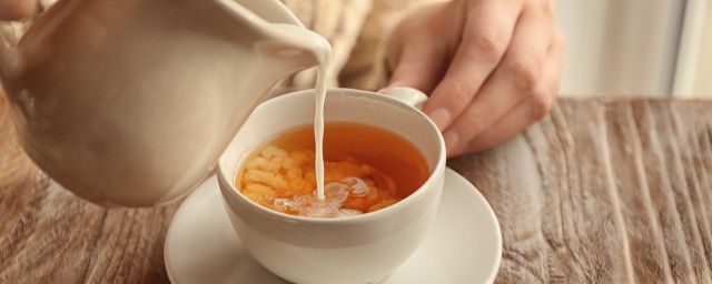 老盐奶茶的做法 老盐奶茶怎么做