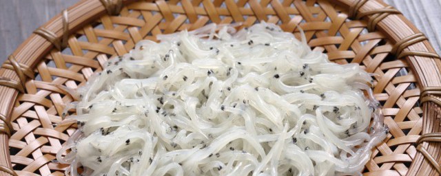 如何制作好吃的花生米小银鱼 怎么制作好吃的花生米小银鱼