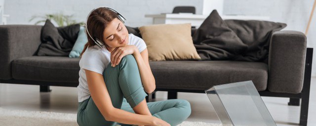 发四喜歌词 发四喜歌曲简介