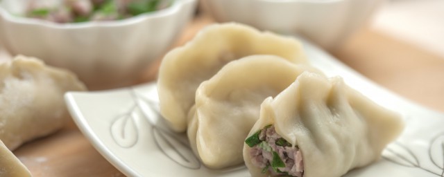 韭菜饺子馅如何调才好吃 韭菜饺子馅好吃做法