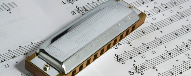 傻子歌词 傻子歌曲简介