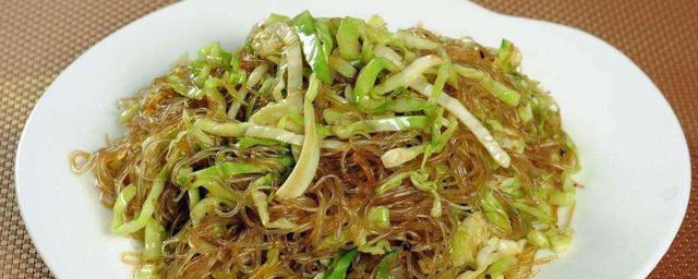 甘蓝炒粉条的做法家常 甘蓝炒粉条如何做