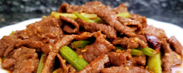 如何炒牛肉丝嫩又好吃 炒牛肉丝需要哪些材料