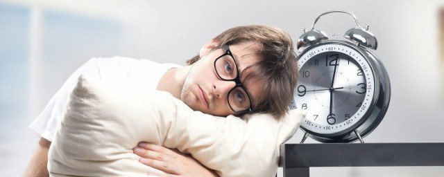 失眠睡不着有什么好的方法解决 失眠睡不着怎么缓解