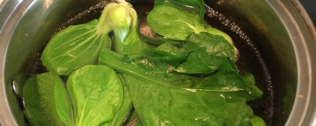 什么蔬菜能用开水泡熟 用热水泡蔬菜能熟么