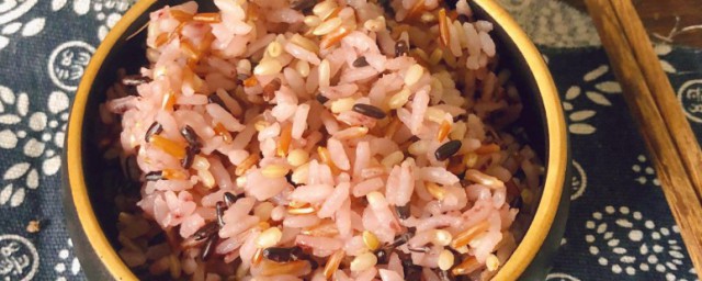 三色糙米要泡多久才能煮饭 糙米要泡多久才能煮饭
