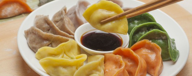 鸡胸肉饺子馅如何做好吃 鸡胸肉饺子馅的详细做法