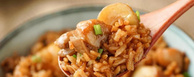 焖米饭怎么做好吃 椰香芒果糯米饭的烹饪技巧