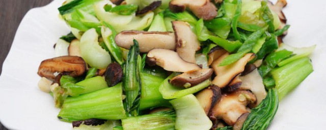 青菜香菇怎么炒好吃 青菜香菇需要哪些材料