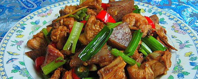 鸡胸肉怎么炒 炒鸡胸肉需要哪些材料呢