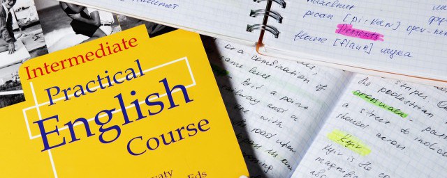 如何决战中考英语作文 怎么决战中考英语作文