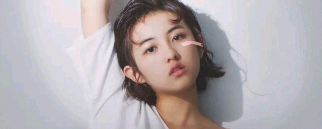 张子枫个人资料作品介绍 张子枫简单介绍