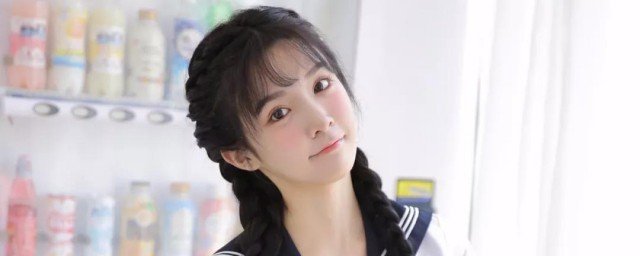 问女生在干嘛怎么幽默的回复幽默一点 幽默的回复女生文在干嘛