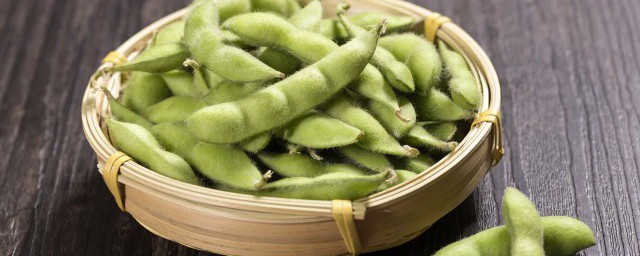 鲜虾焖毛豆的做法 鲜虾毛豆煲怎样做