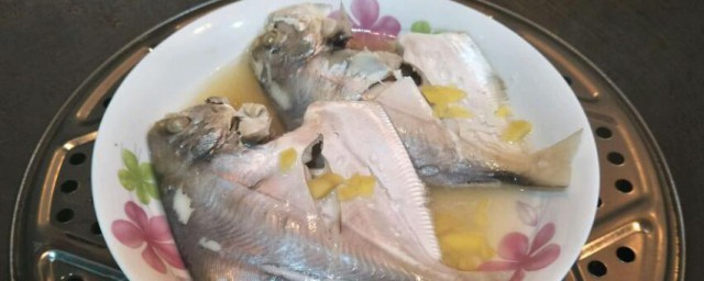 天津人清蒸白鲢鱼做法 天津人清蒸白鲢鱼如何做