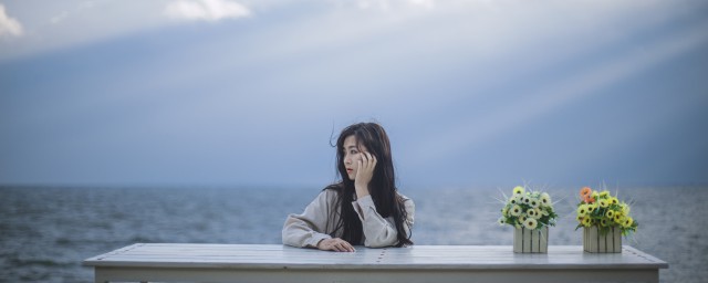 二字网名女生简单气质高冷 可以一直用的高冷网名二字