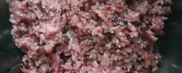 电饭煲做黑米饭的做法 电饭煲做黑米饭的方法