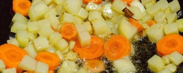 懒人版咖喱饭的制作方法 懒人版咖喱饭如何制作