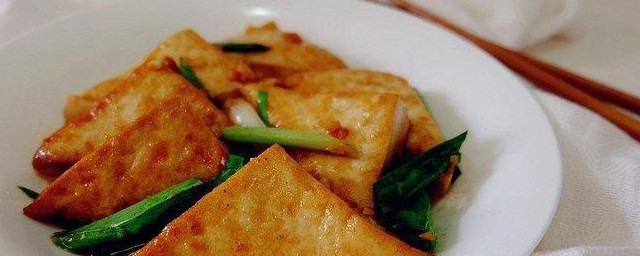麻辣蒜香煎豆腐的制作方法 麻辣蒜香煎豆腐怎么做