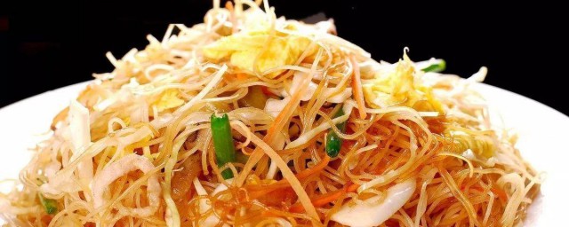 如何自己制作好吃的鸡肉炒粉 制作好吃的鸡肉炒粉的方法分享