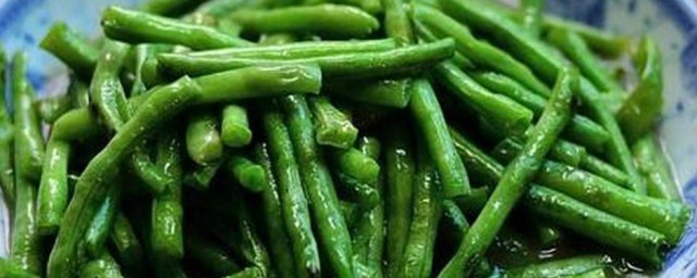 长豆角直接炒还是要焯水好 长豆角如何做好