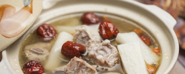 清汤鸡怎么炖好吃 制作清汤鸡的方法