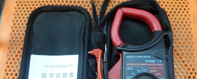 旧款钳形万用表的使用技巧 旧款钳形万用表的使用方式是什么