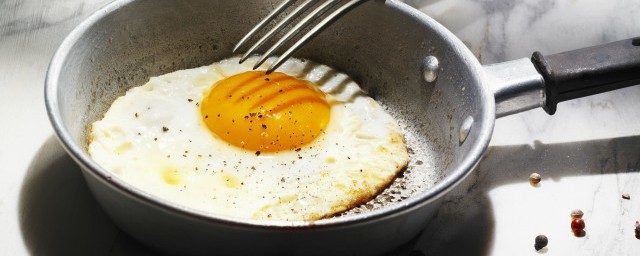 鸡蛋烙饼做法和配方 鸡蛋烙饼如何做