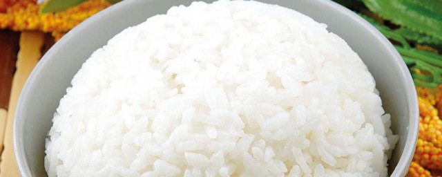 米饭没蒸熟如何补救 米饭没蒸熟需要添加什么材料吗