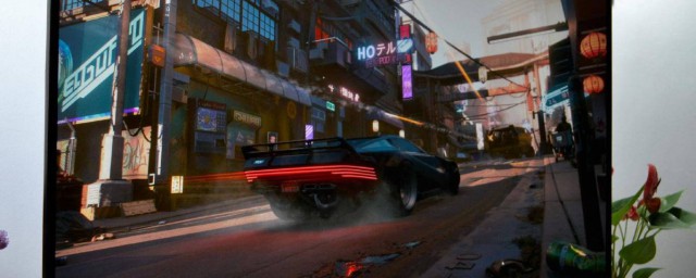 打游戏用曲面屏好还是平面屏好 打游戏是用平面屏好还是曲面屏好