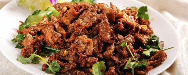 怎么制作超级下饭的孜然羊肉 孜然羊肉需要哪些材料