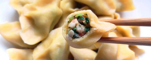 香菇虾仁饺子馅怎么做好吃 怎么做香菇虾仁饺子馅好吃