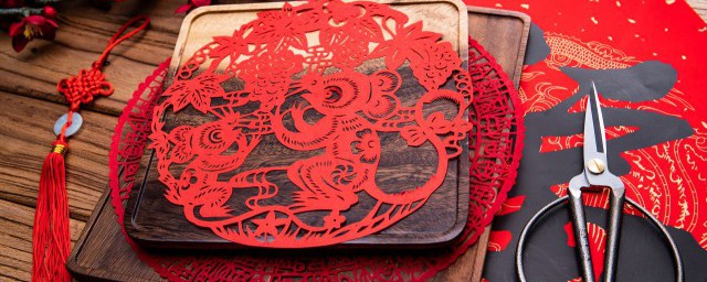 剪窗花的制作过程 手工剪纸窗花怎么做制作