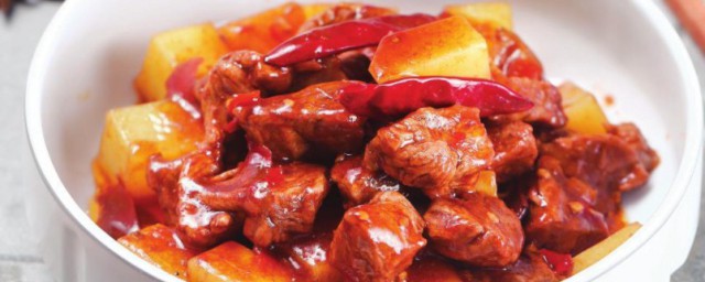 烧肉土豆怎么做 烧肉土豆的做法