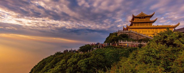 峨嵋山位置在哪 峨嵋山的海拔多少