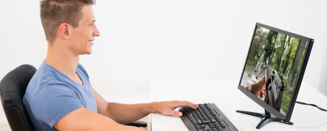 电脑玩一会就自动重启怎么解决 电脑玩一会就自动重启怎么办