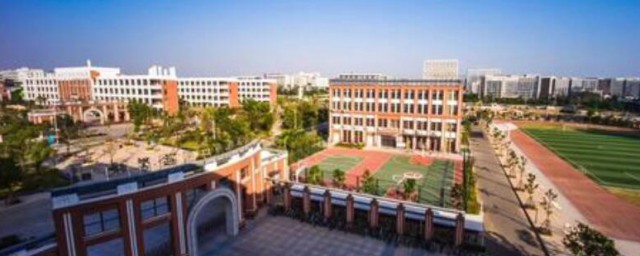 广州公办高中和民办高中的区别 广州公办高中和民办高中有何不同