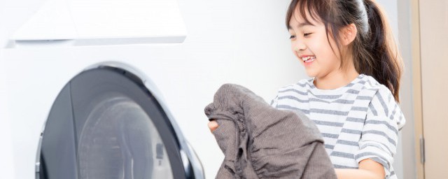 冲锋衣的清洗方法 如何清洗冲锋衣