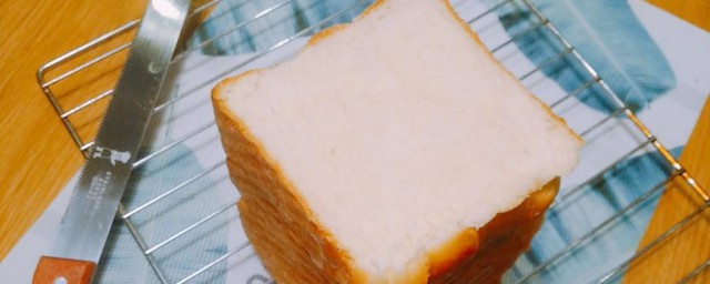 厚片吐司三明治的做法 厚片吐司三明治怎么做