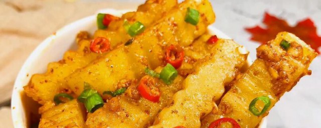 如何制作好吃的土豆小吃 制作好吃的土豆小吃的方法