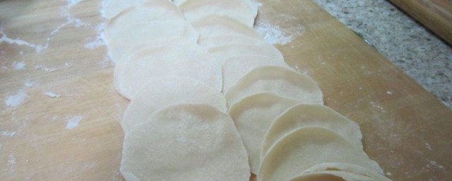 饺子皮加什么会透明 饺子皮变透明的方式