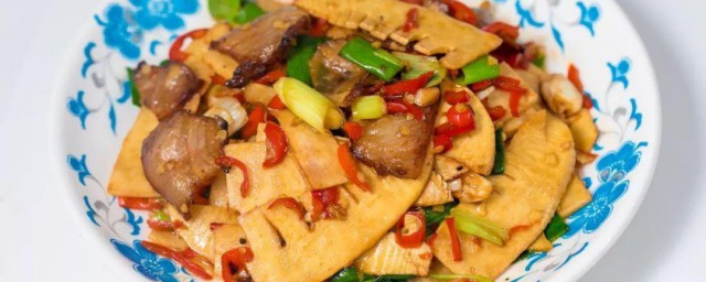 竹笋炒腊肉的做法 竹笋炒腊肉的方法