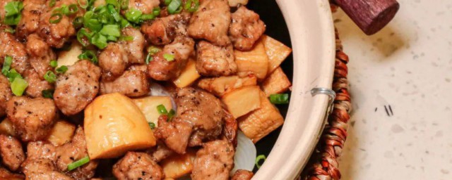 炖小块牛肉的正确方法 炖牛肉粒的做法分享