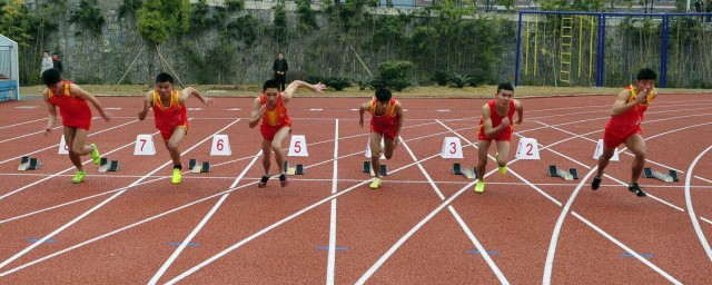 八百米长跑训练方法 八百米长跑怎么训练